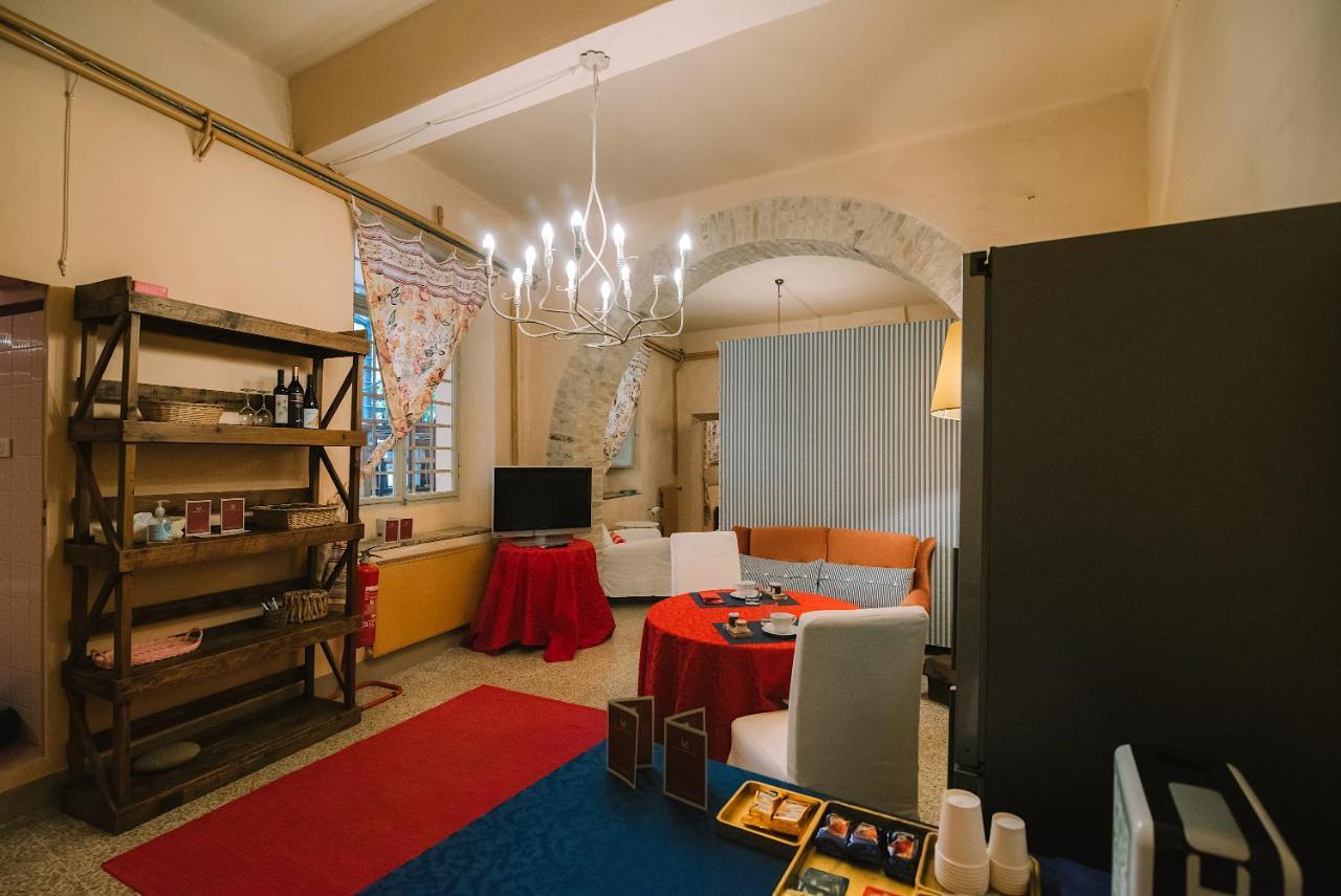 Palazzo Romani Adami Fermo Dış mekan fotoğraf