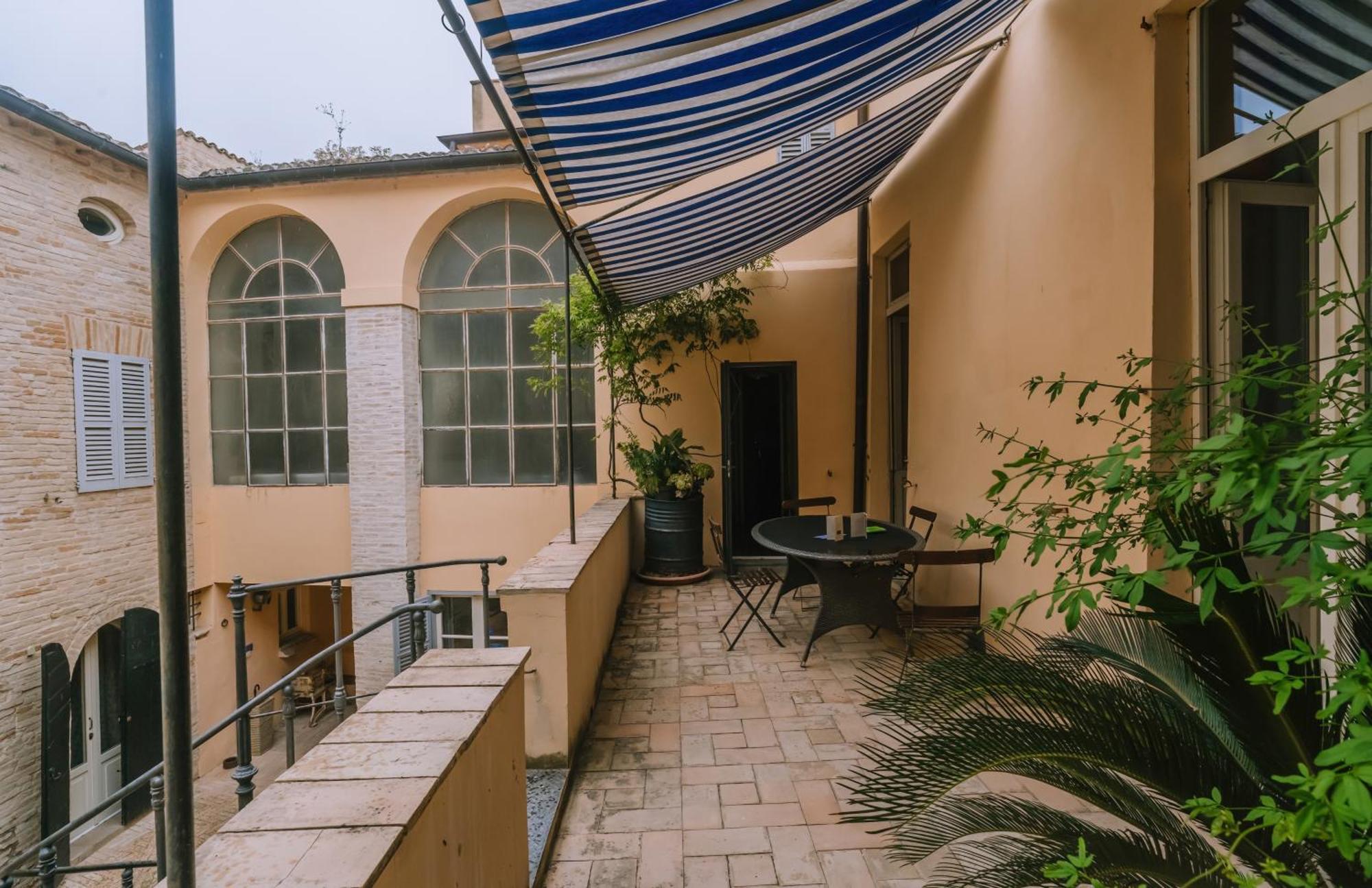 Palazzo Romani Adami Fermo Dış mekan fotoğraf